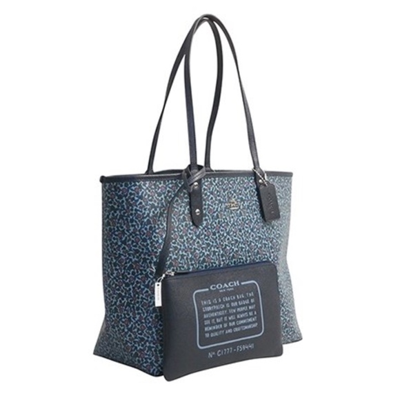 Coach Handbags - NWT COACH Reversible City Tote Ranch Floral Print